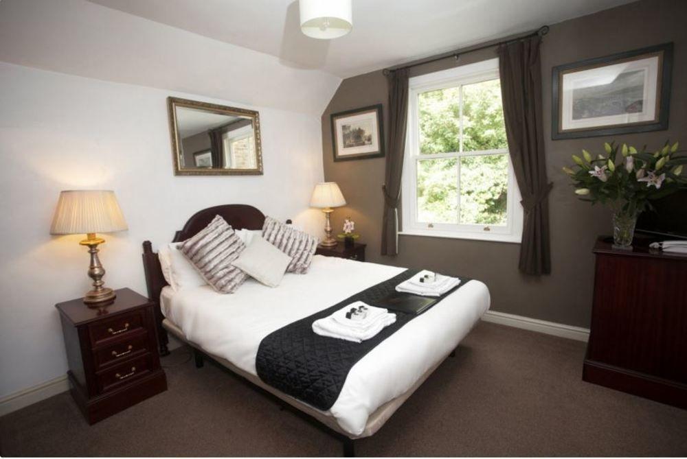 The Five Bells Hotel Deal Exterior photo